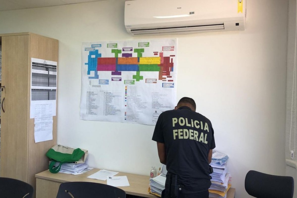 Polícia Federal realiza operação contra desvio de verbas públicas em Sergipe