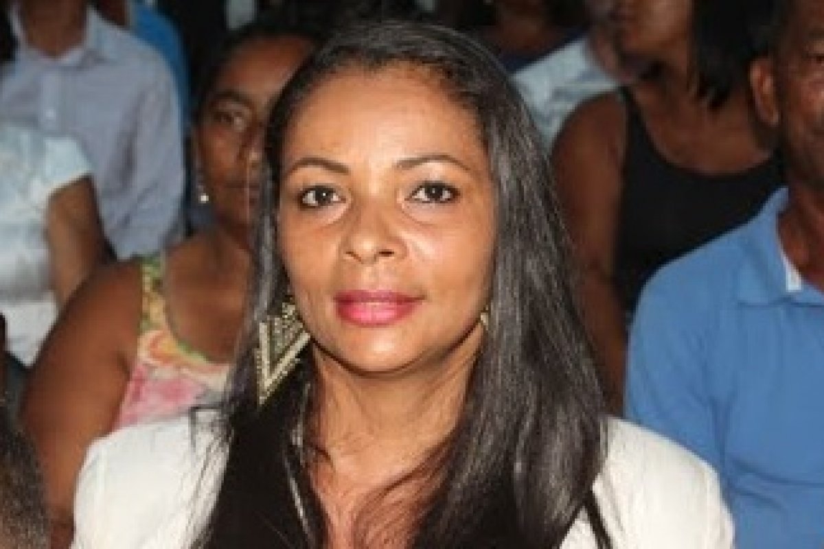 Ouça o áudio: "Morreu de coronavírus, cai mais um pouquinho na conta da prefeitura”, diz vereadora do PT em Araci