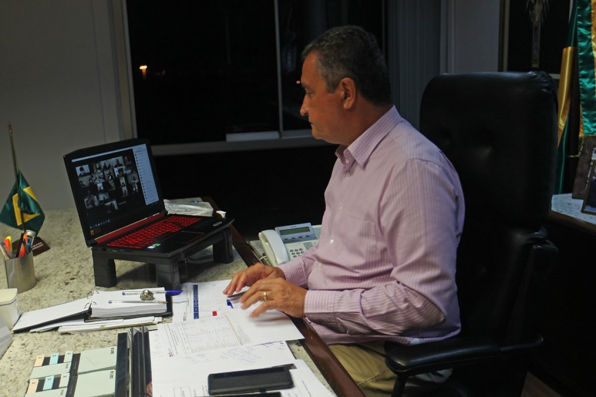 "Estou extremamente preocupado", diz Rui Costa sobre crescimento de casos de Covid-19 no interior 