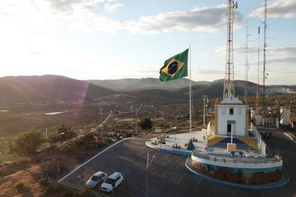 Prefeitura prorroga toque de recolher em Itaberaba