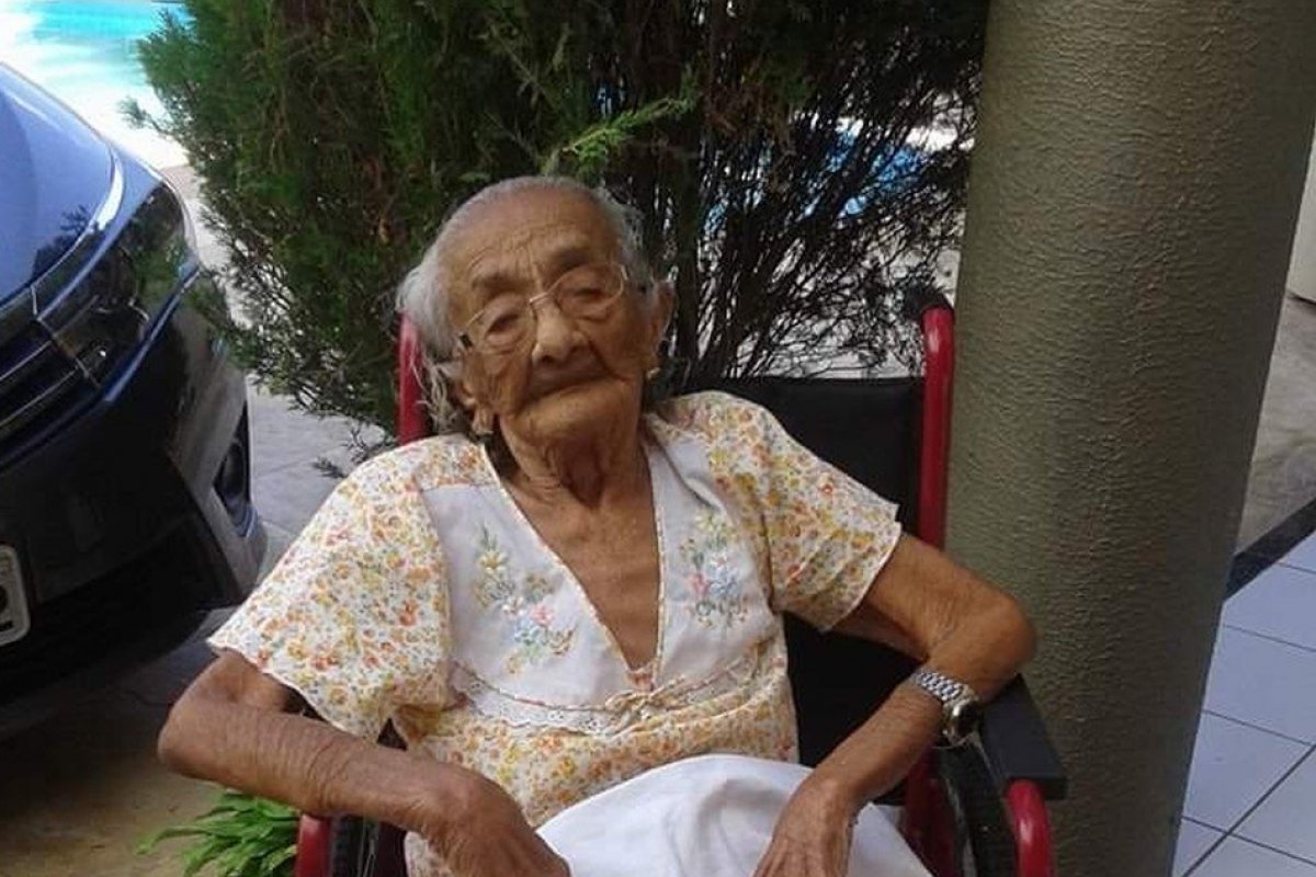Com 115 anos, cearense é reconhecida como a pessoa mais velha do Brasil