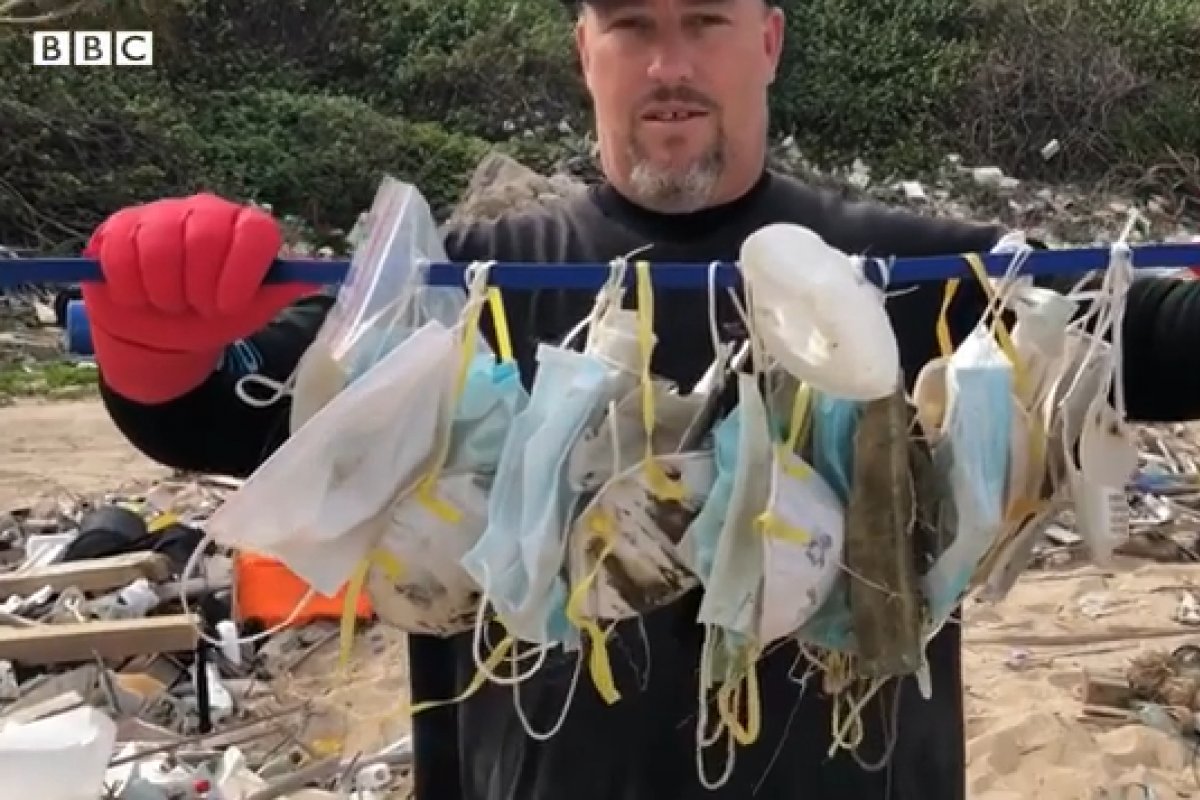 Veja vídeo: Máscaras utilizadas na proteção da Covid-19 são descartadas incorretamente em praias de todo mundo