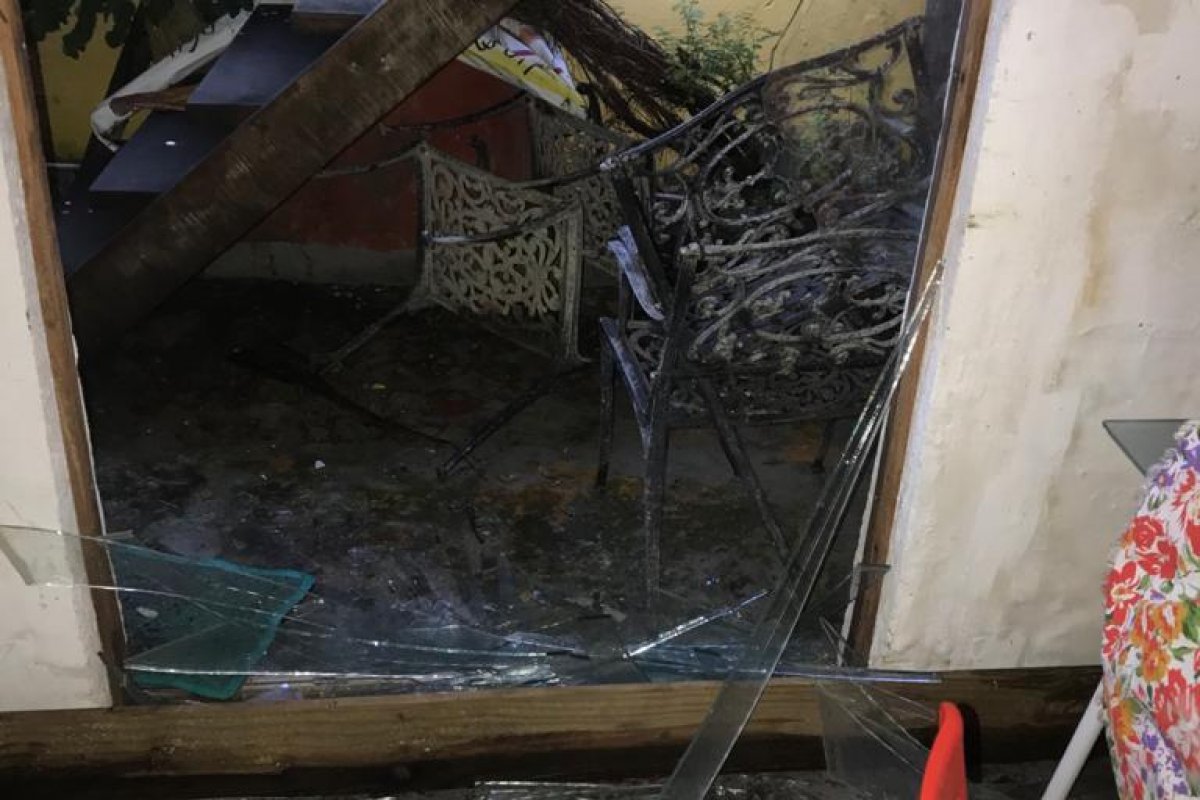 Artista vai processar Ivete Sangalo por danos ao patrimônio