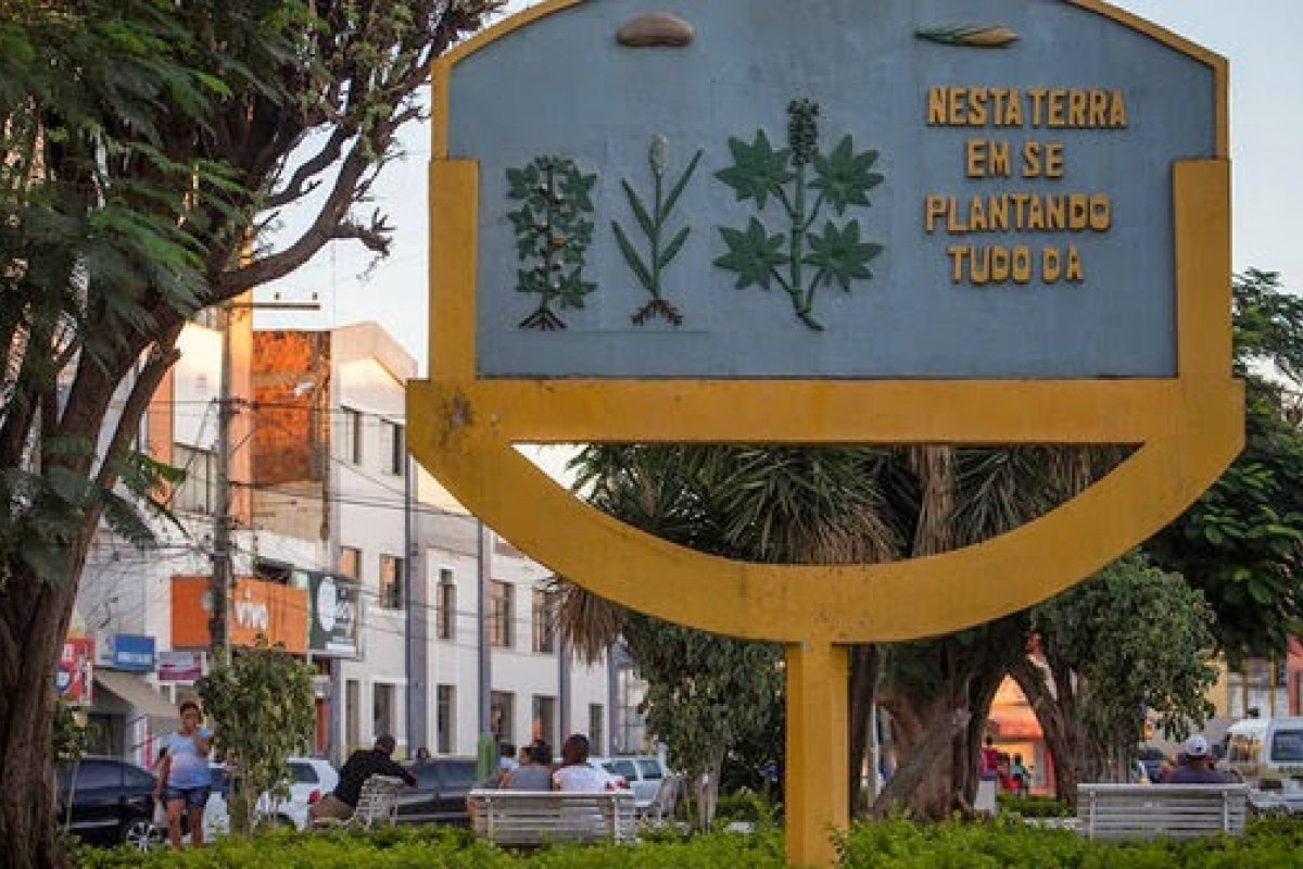 Irecê adota toque de recolher e restrições ao comércio para conter coronavírus