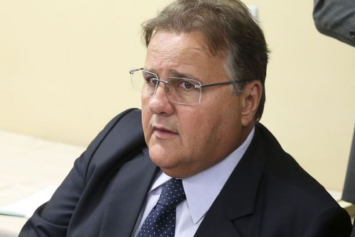 STF concede prisão domiciliar a Geddel com utilização de tornozeleira eletrônica