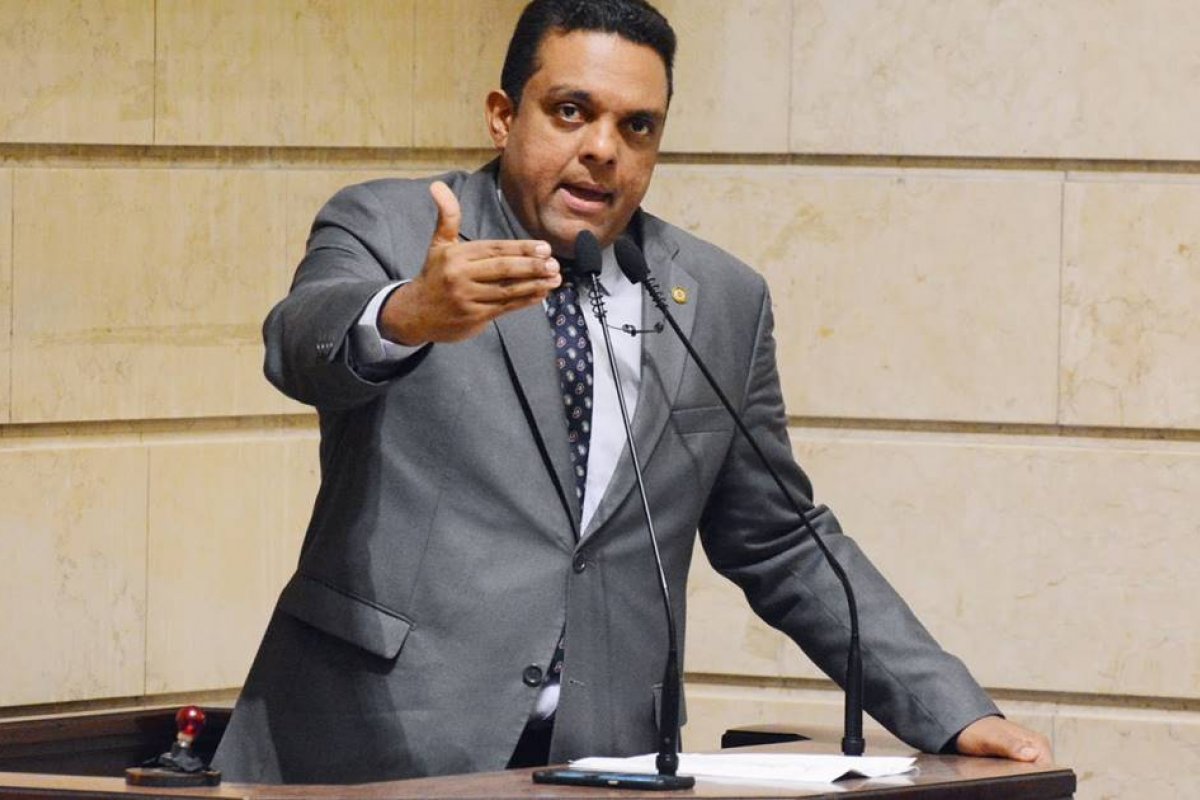 PGR denuncia deputado federal Otoni de Paula por incentivar ataques ao STF