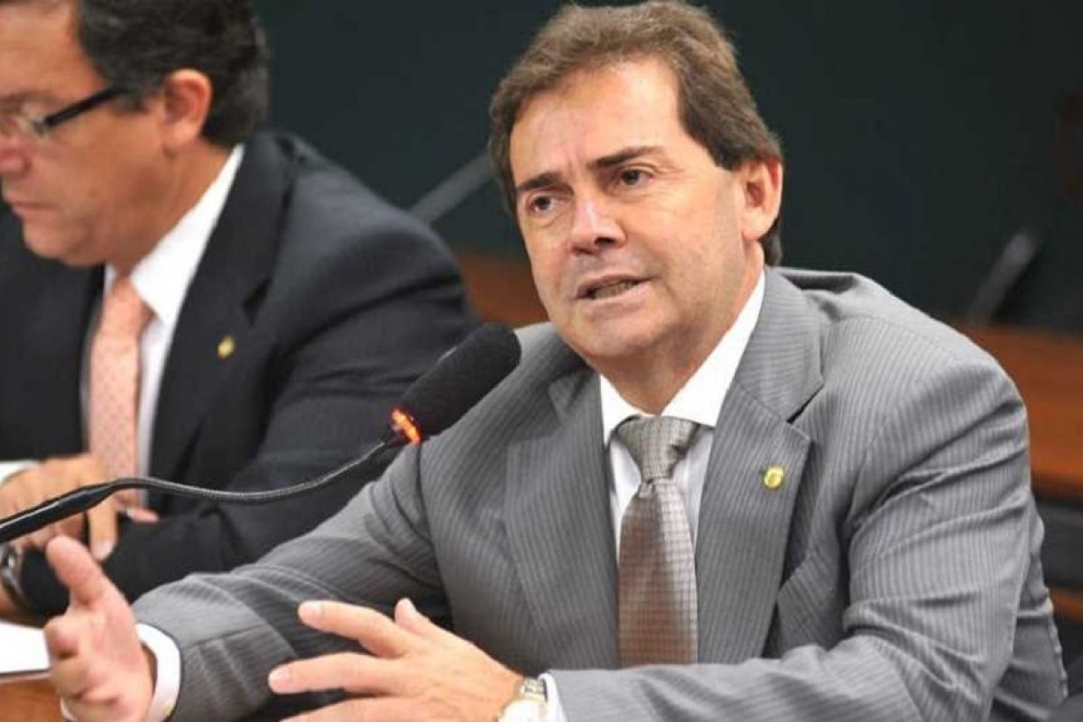 Coaf aponta saques no valor de R$ 290 mil em escritório ligado a Paulinho da Força