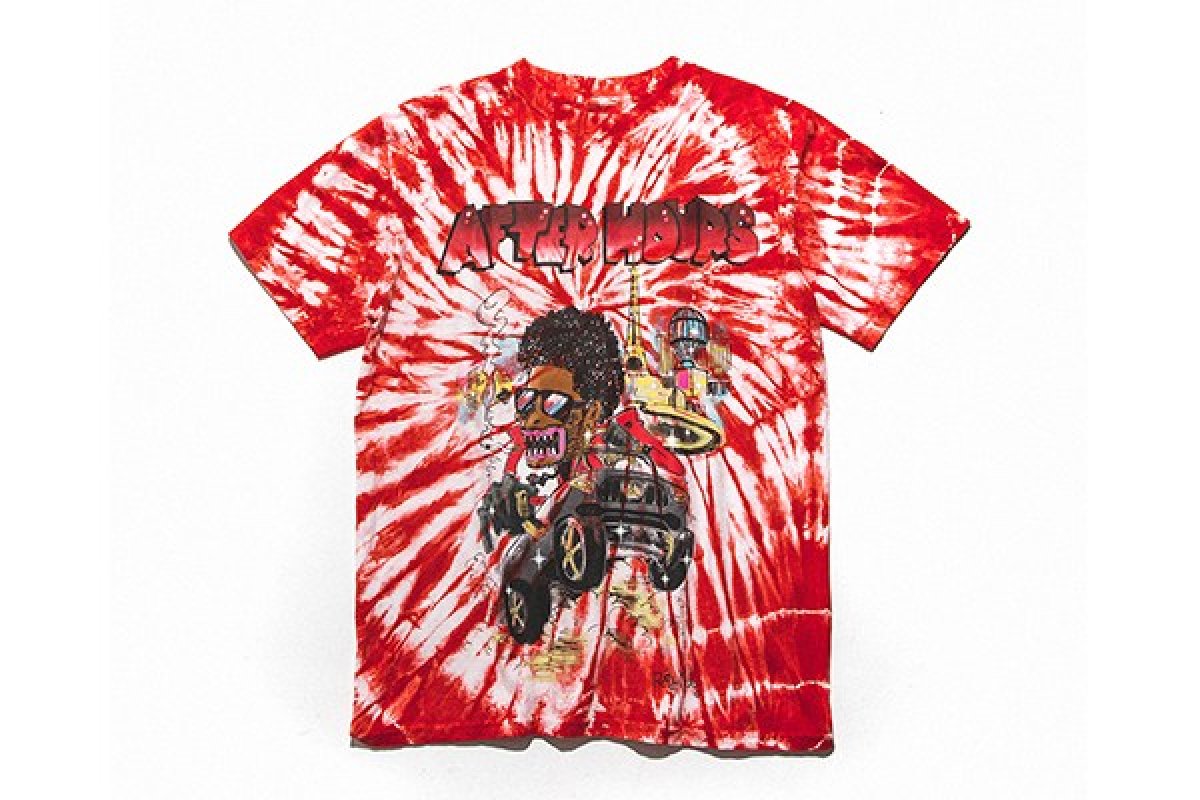 Saindo do forno: The Weeknd apresenta coleção de camisetas