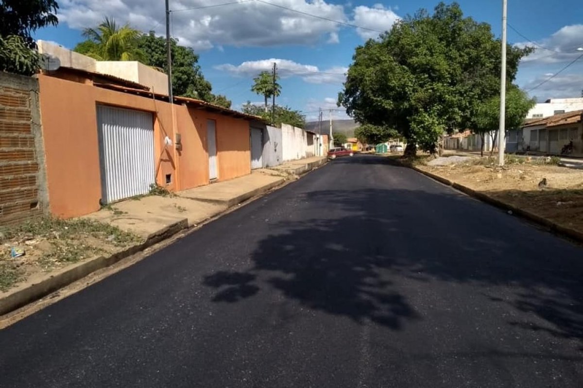 Prefeitura de Barreiras decreta toque de recolher