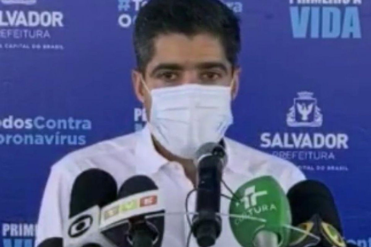 Taxa de ocupação em leitos de UTI deve chegar em 75% no sábado, anuncia ACM Neto