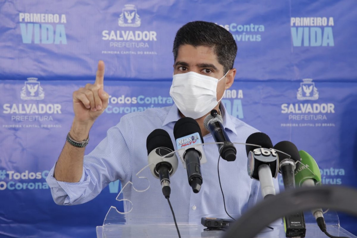 ACM Neto anuncia nova proposta para que shoppings sejam reabertos