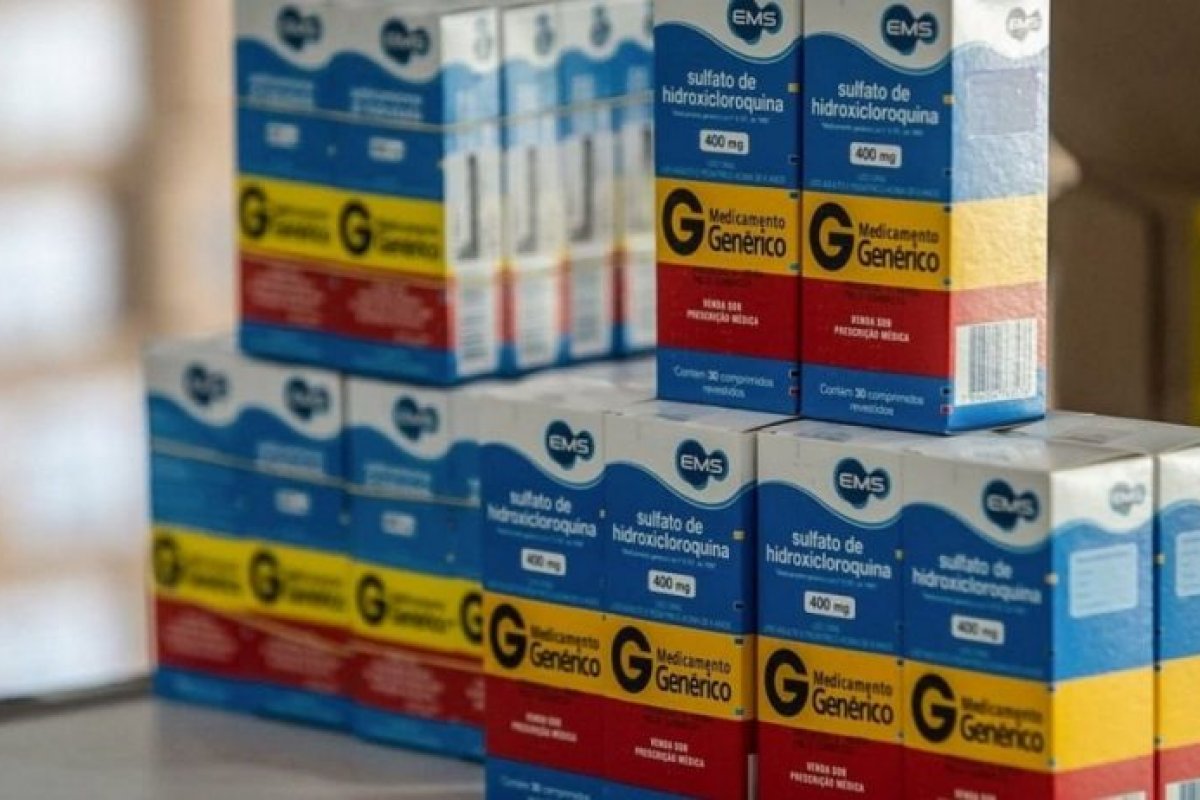 Veja vídeo: Bolsonaro compartilha estudo que comprova uso de cloroquina no combate à Covid