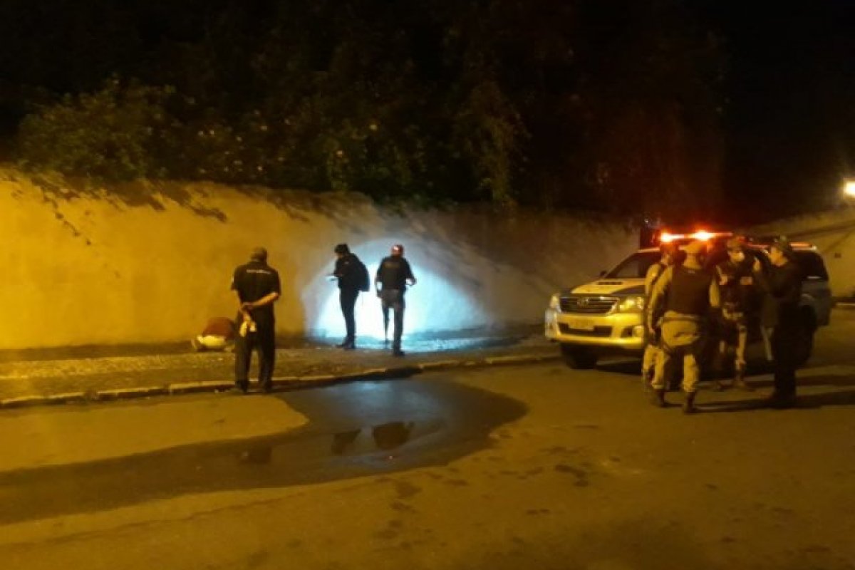 Homem é morto a tiros em Feira de Santana
