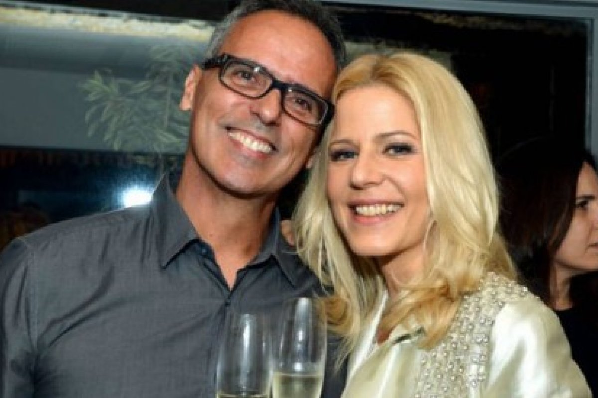 Paula Toller homenageia marido por 32 anos de casamento