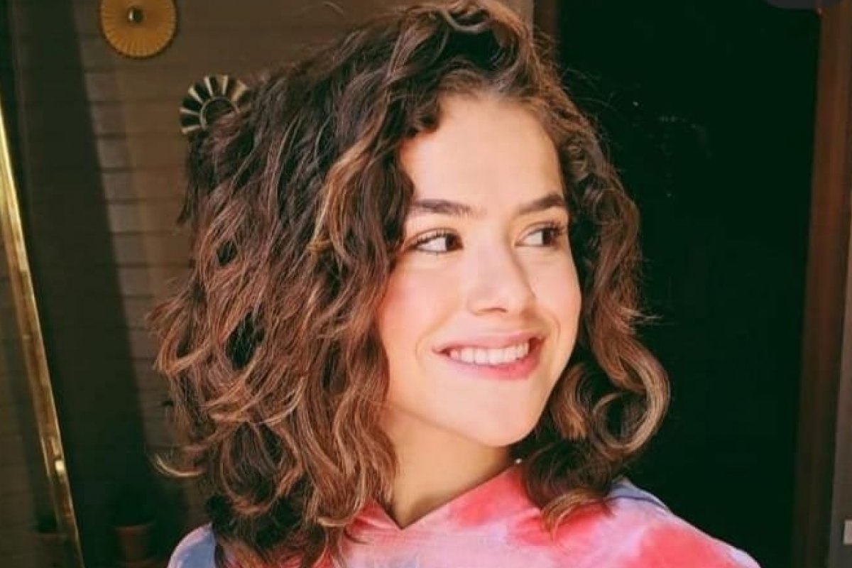 Maisa Silva mostra antes e depois da transição capilar e web reage