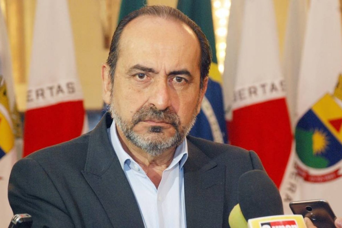 "O prefeito está exercendo a tirania" diz juiz sobre fechamento do comércio em BH