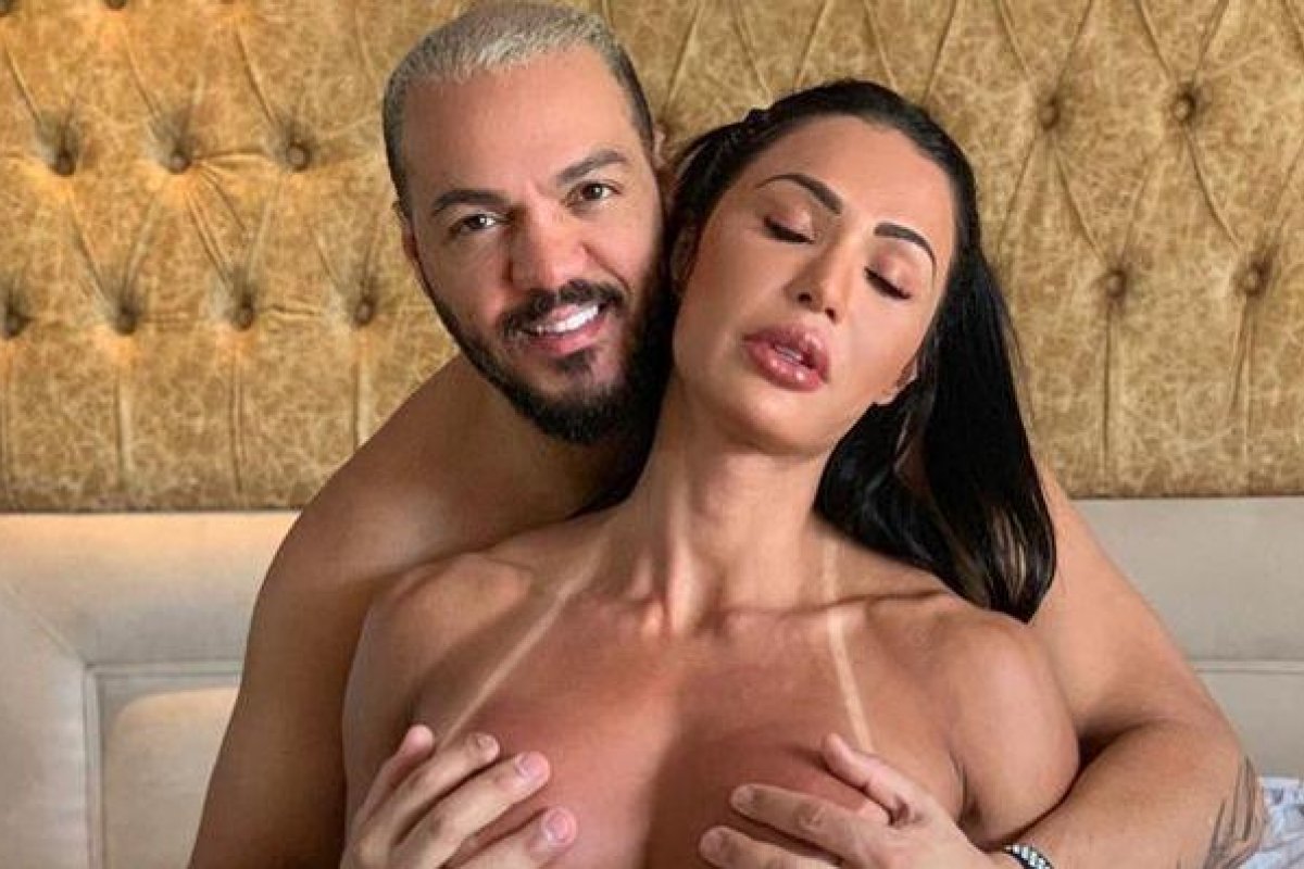 Gracyanne Barbosa mostra versão mais velha de foto picante com Belo e choca a web
