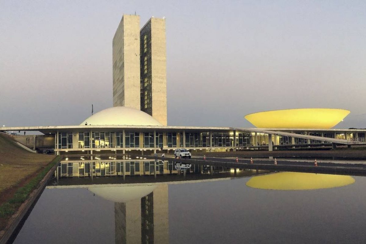 Câmara aprova R$ 639 milhões em crédito extraordinário para a União