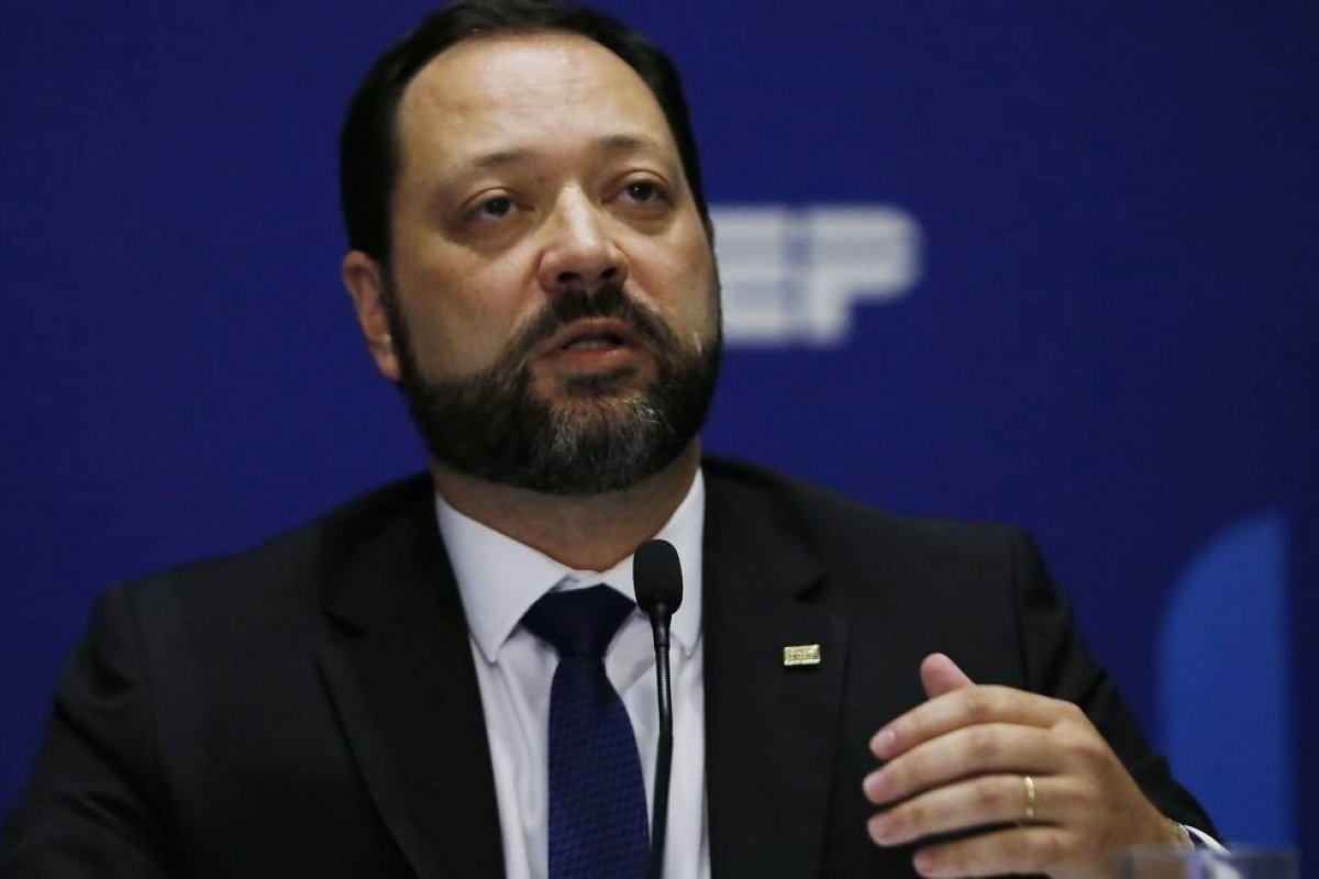 Presidente do Inep testa positivo para o novo coronavírus