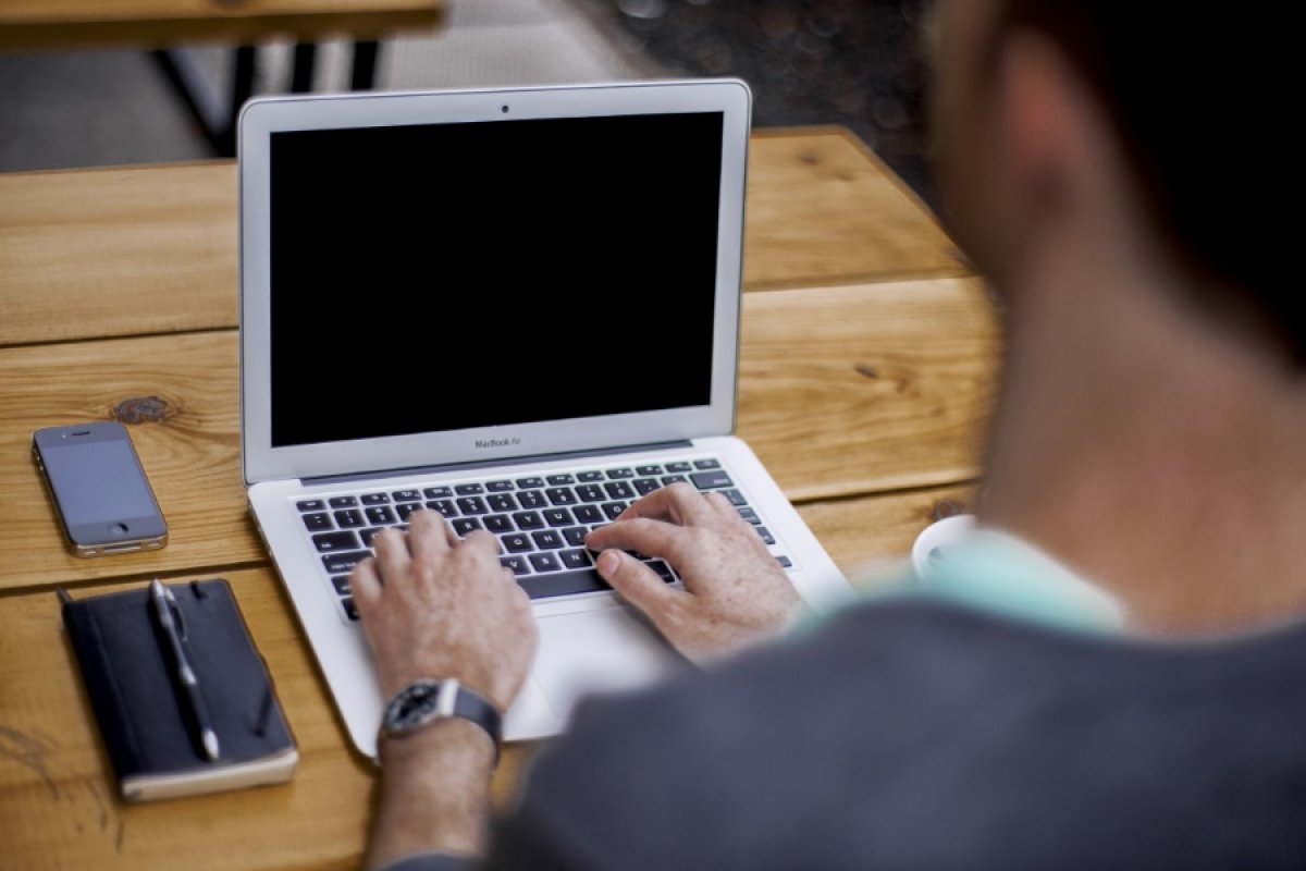 Empresa abre vagas para programa de estágio 100% virtual; saiba como participar