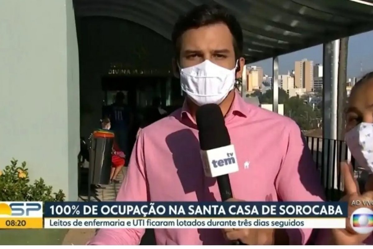 Mulher invade link ao vivo da TV Globo e acusa repórter de mentir