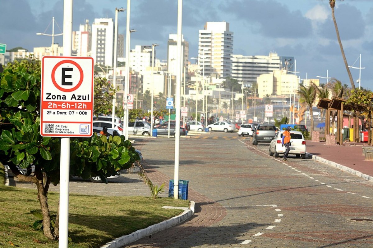 Retomada a cobrança de Zona Azul a partir de segunda-feira (27)