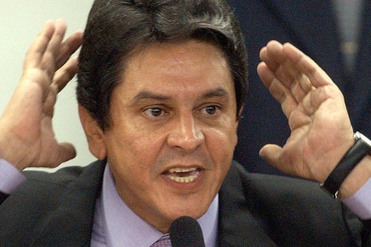 "Uma organização para abuso de autoridade", diz Roberto Jefferson após ter Twitter suspenso a pedido do STF