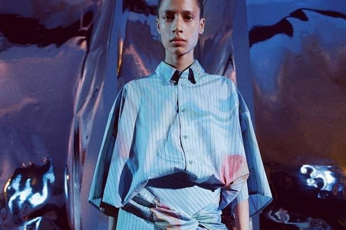 Marca da cantora Rihanna chega ao Brasil