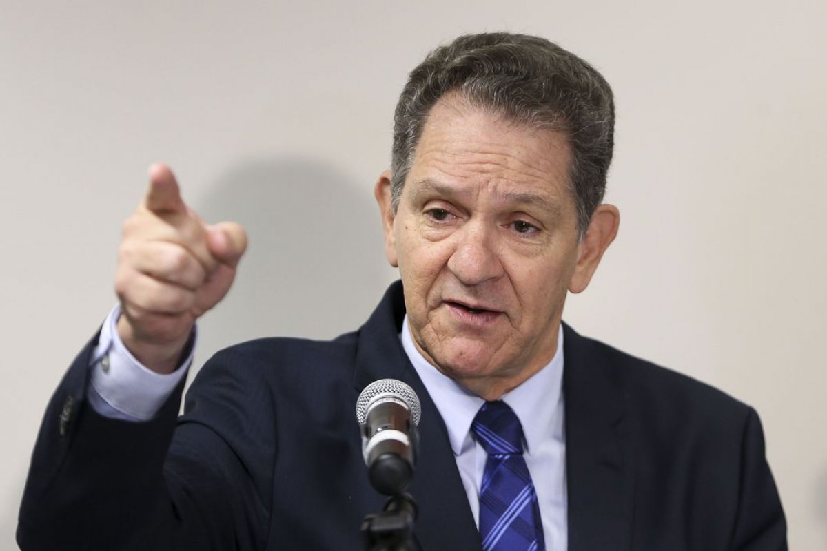 Presidente do STJ, João Otávio de Noronha, testa positivo para Covid-19