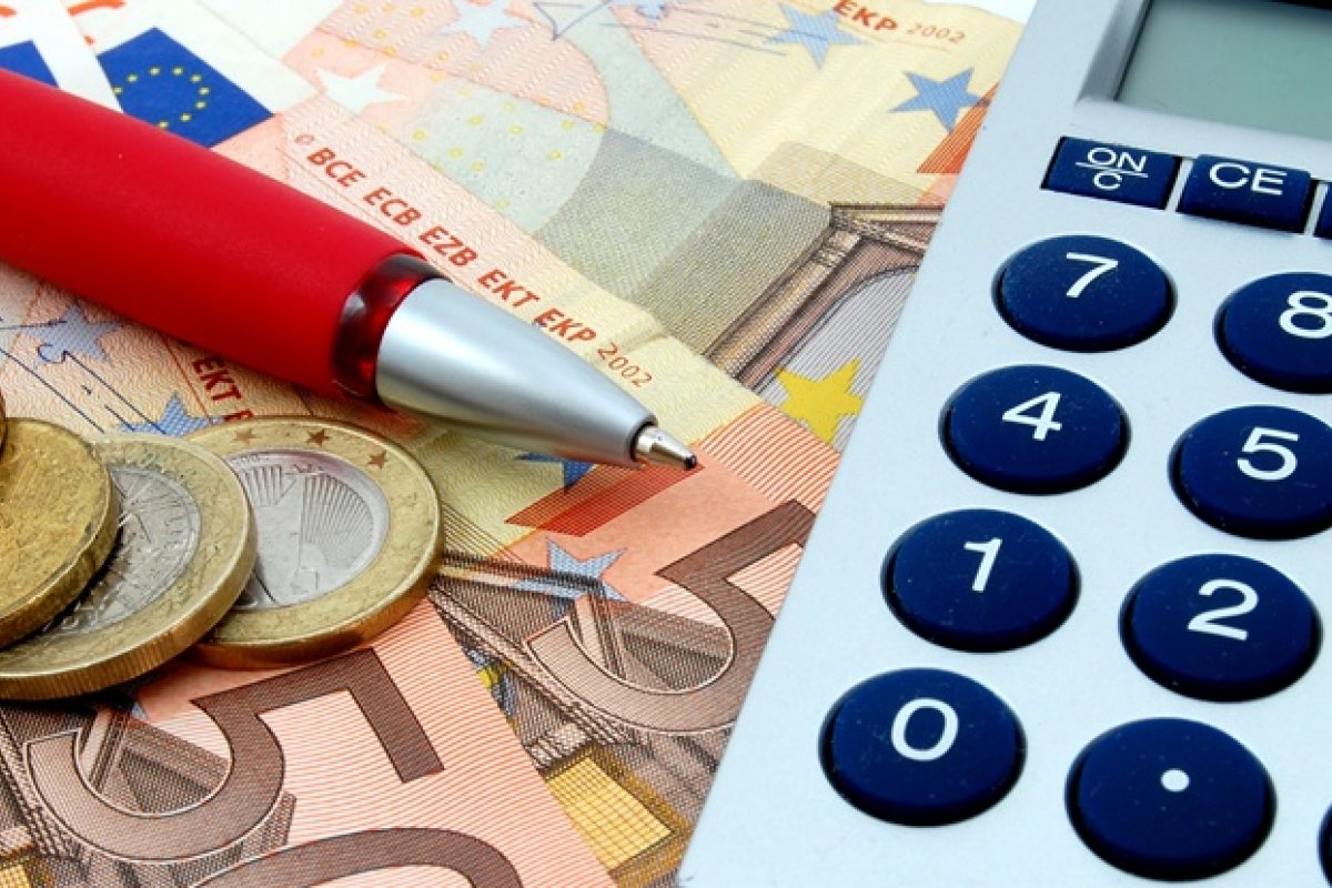 Mercado financeiro: projeção do PIB é reduzida de 5,95% para 5,77%