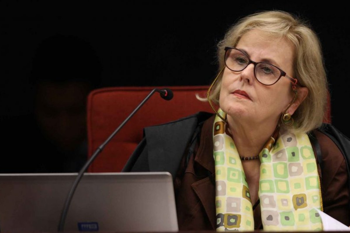 Rosa Weber autoriza operação da Polícia Federal contra deputada do PT na Câmara