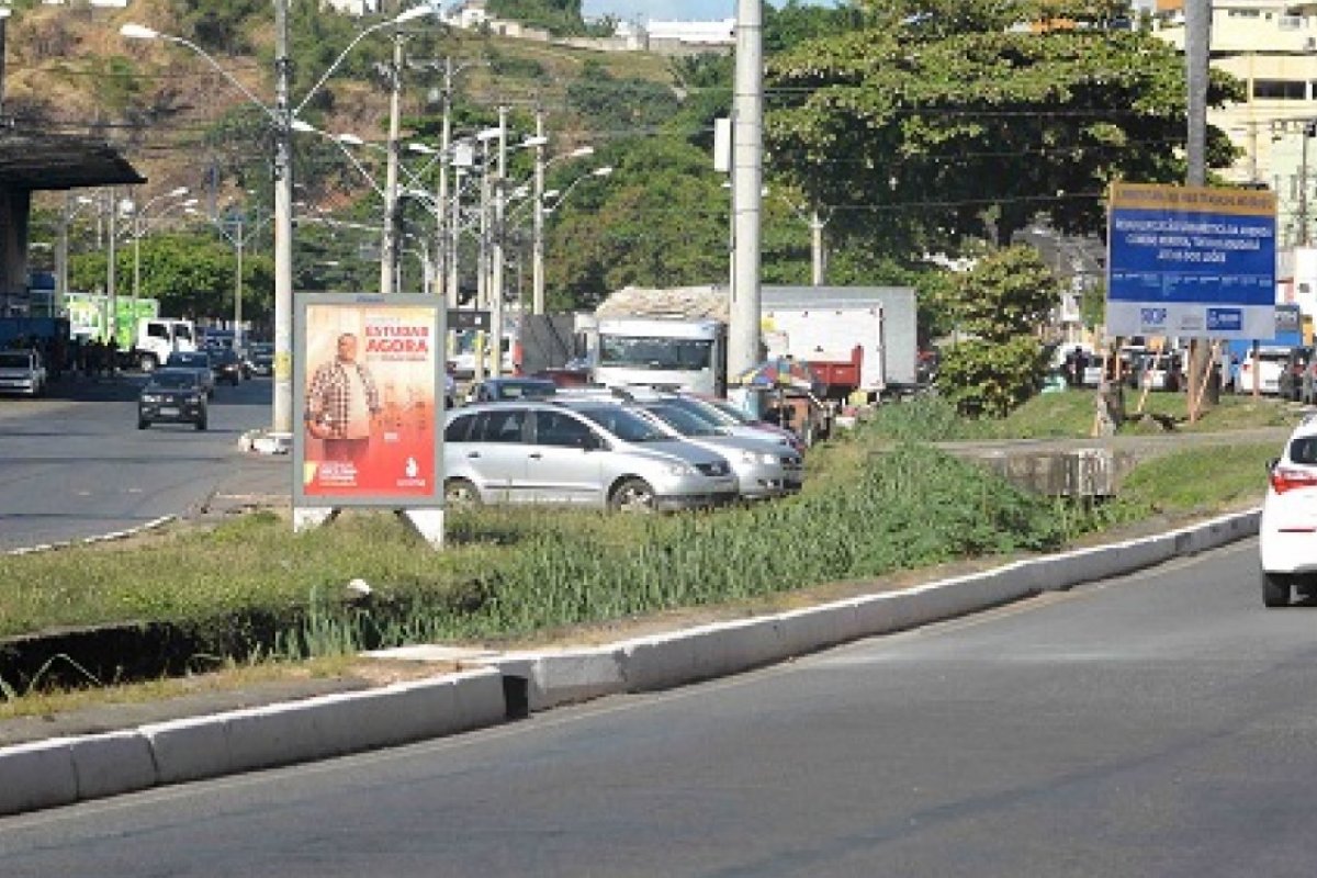 Após requalificação, Prefeitura de Salvador regulamenta Zona Azul na Sete Portas