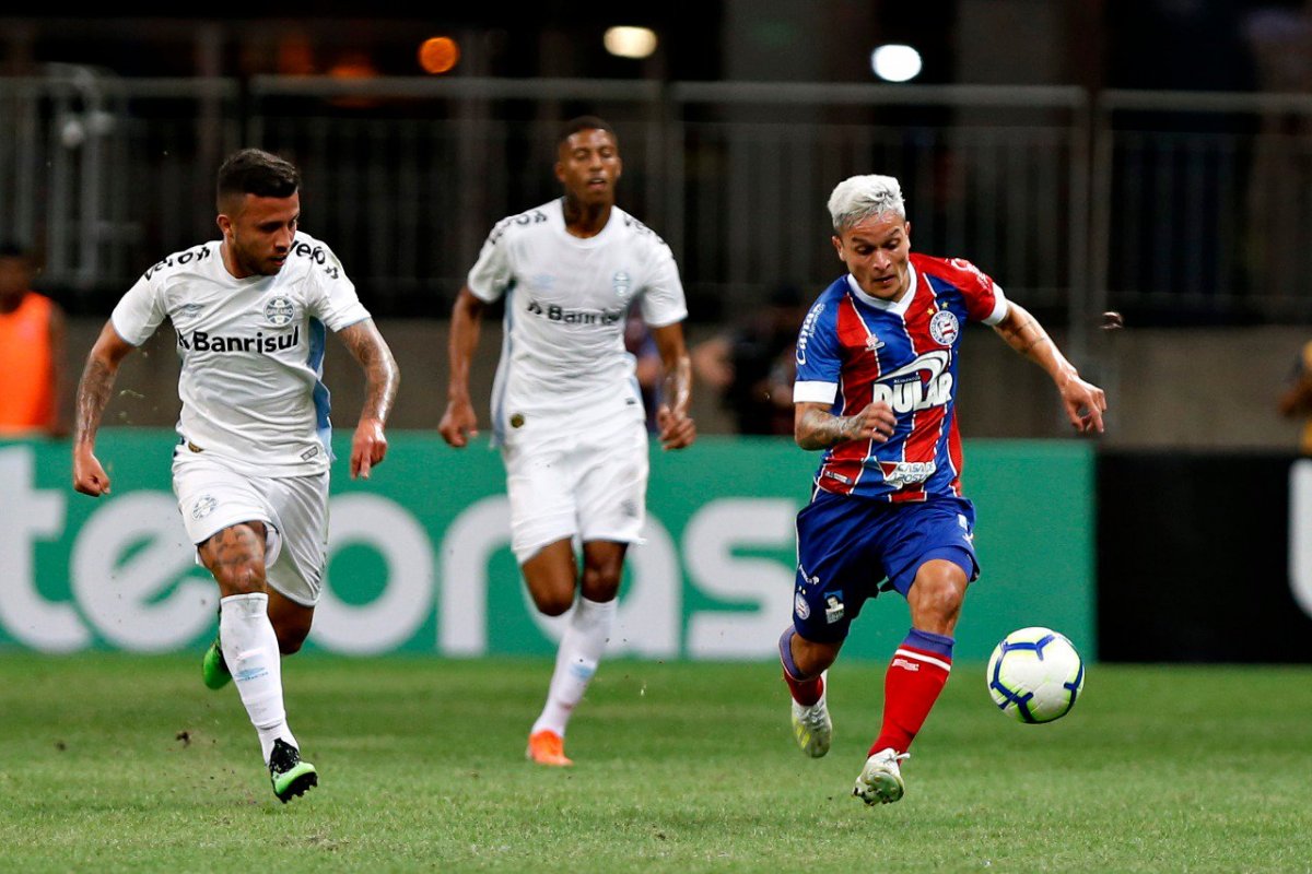 Bahia decepciona, perde para o Grêmio e é eliminado da Copa do Brasil