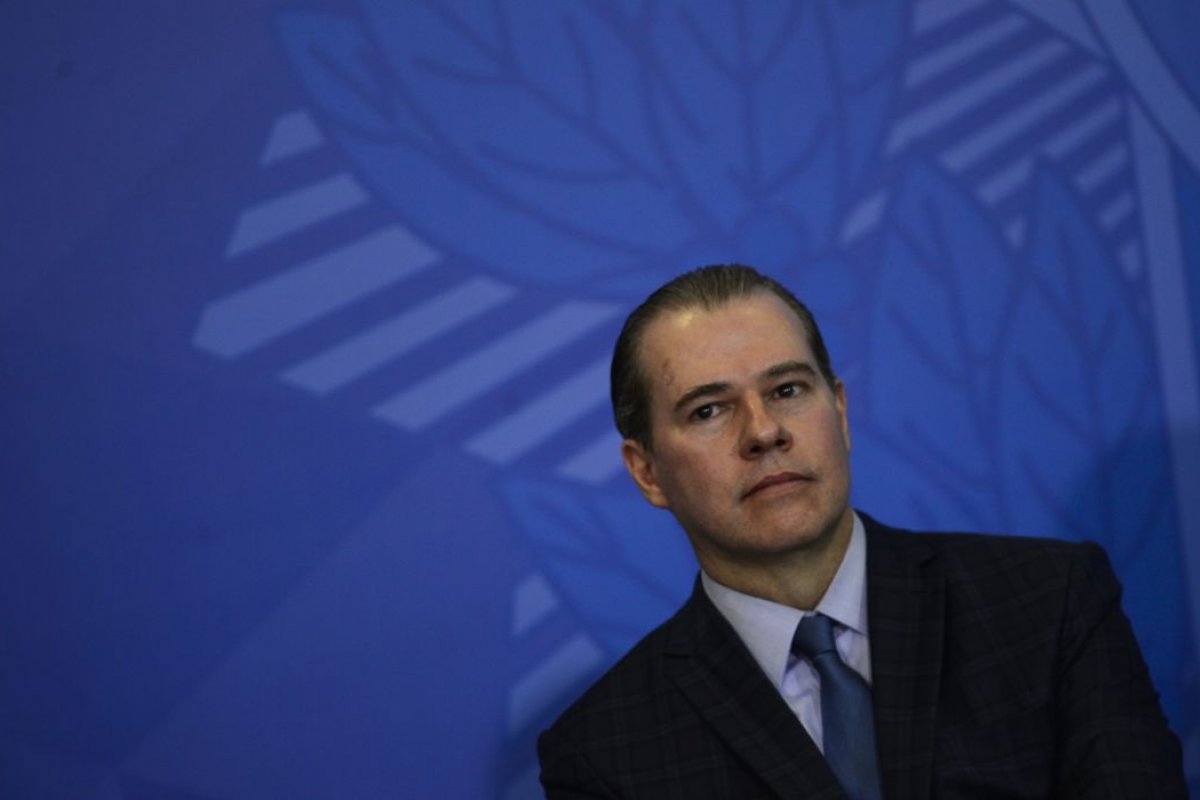 Presidente do STF defende novas regras para o combate às Fake News