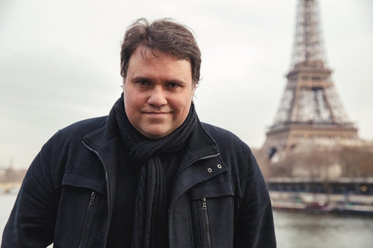 Família divulga segredo que o apresentador Rodrigo Rodrigues revelaria em breve ao público