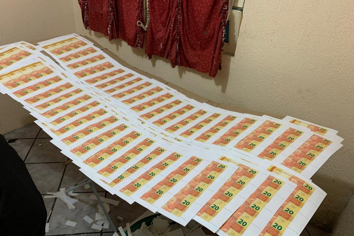 Operação da PF prende integrantes de grupo suspeito de falsificar cerca de R$ 2 milhões no RS