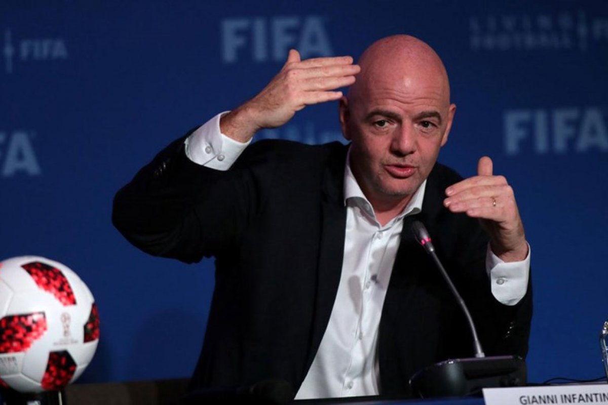 Fifa anuncia ajuda de R$ 7,7 bilhões para o futebol em meio à pandemia do novo coronavírus