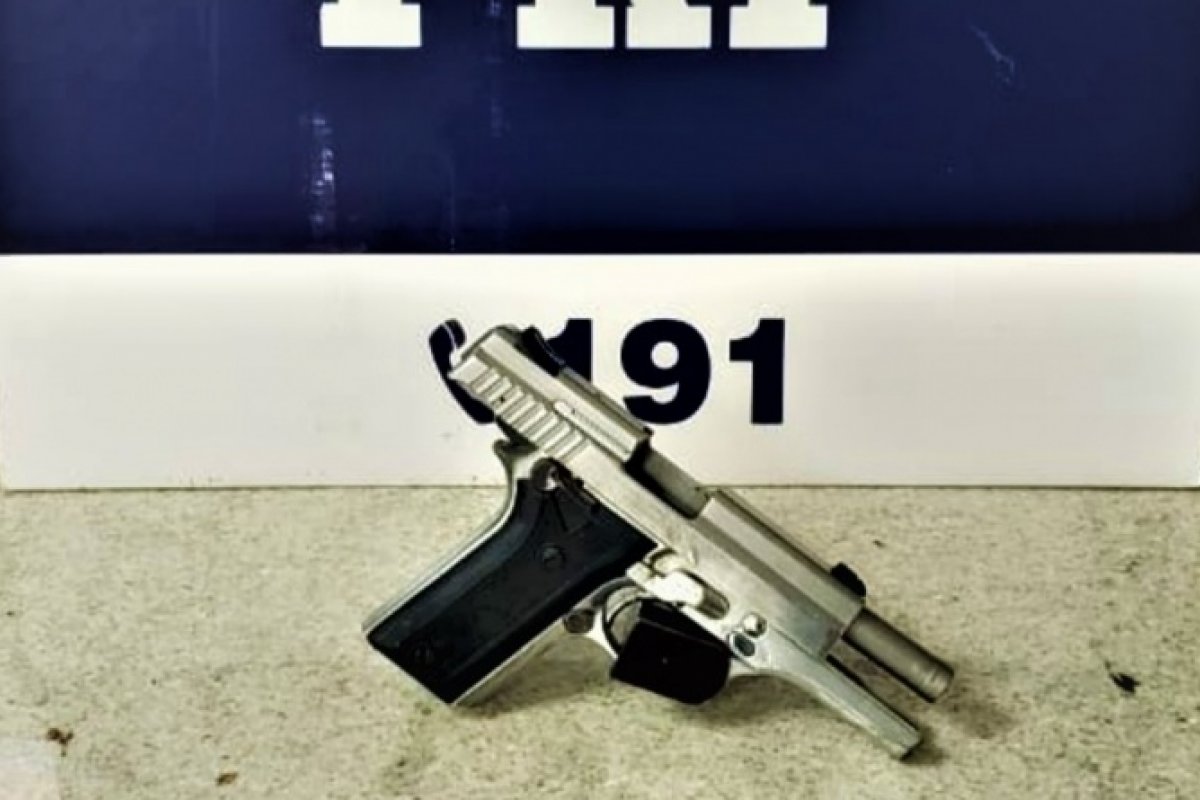 Ex-policial é preso por porte ilegal de arma na BR-116, em trecho no sul da Bahia