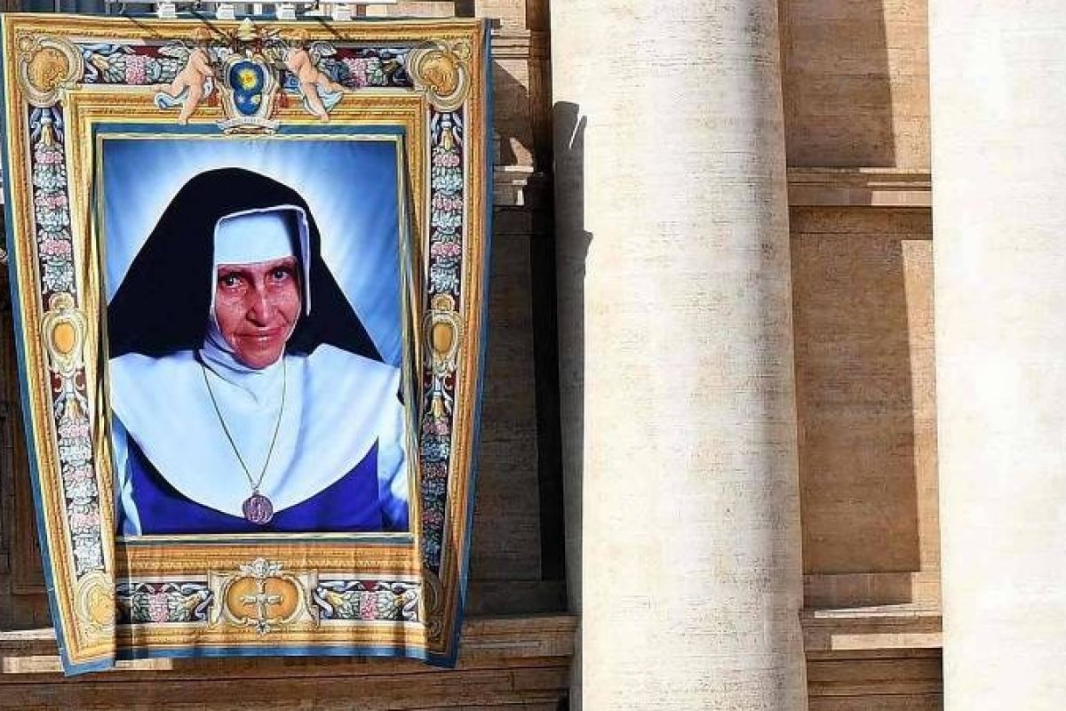 Salvador celebra 1ª Festa em honra à Santa Dulce dos Pobres