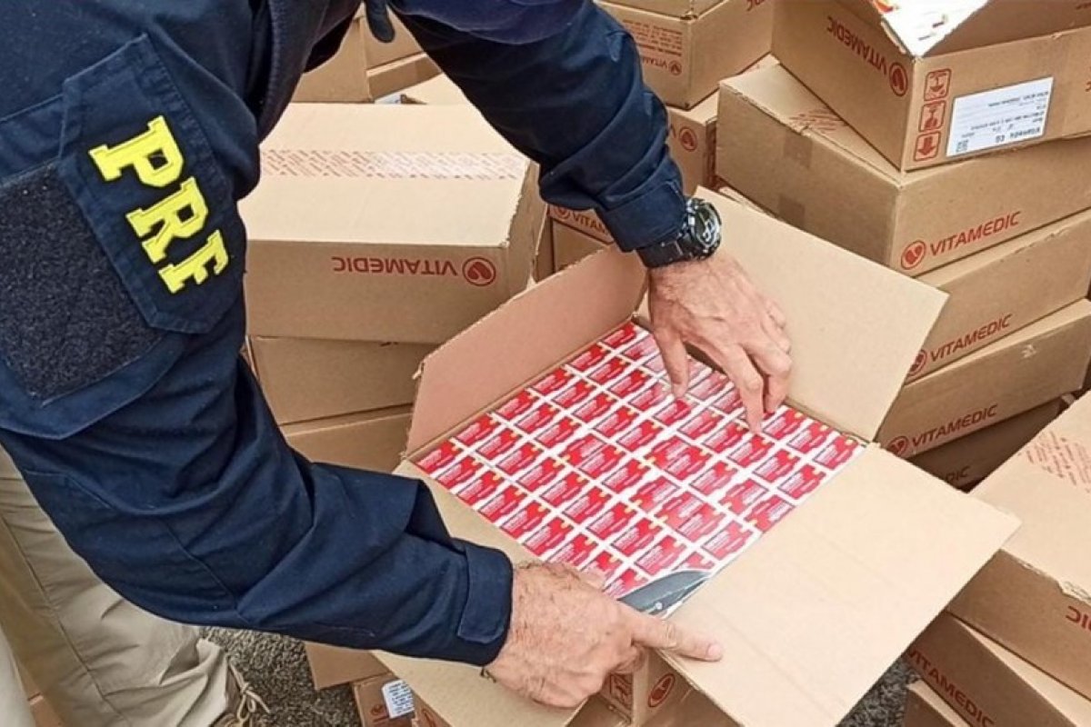 PRF apreende carga irregular com cerca de 30 mil comprimidos de ivermectina em rodovia da Bahia