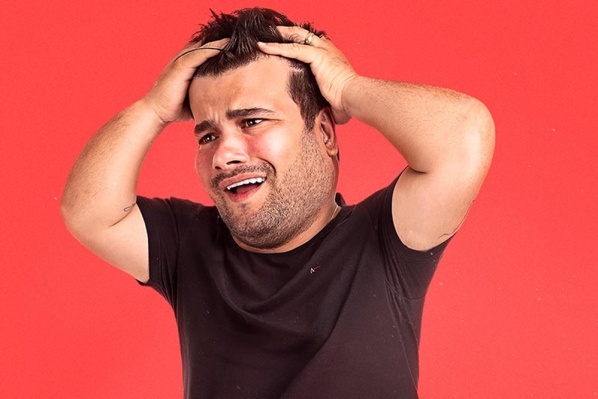 Rafael Cunha traz Stand-up Comedy “Casem, é ótimo!” para Salvador