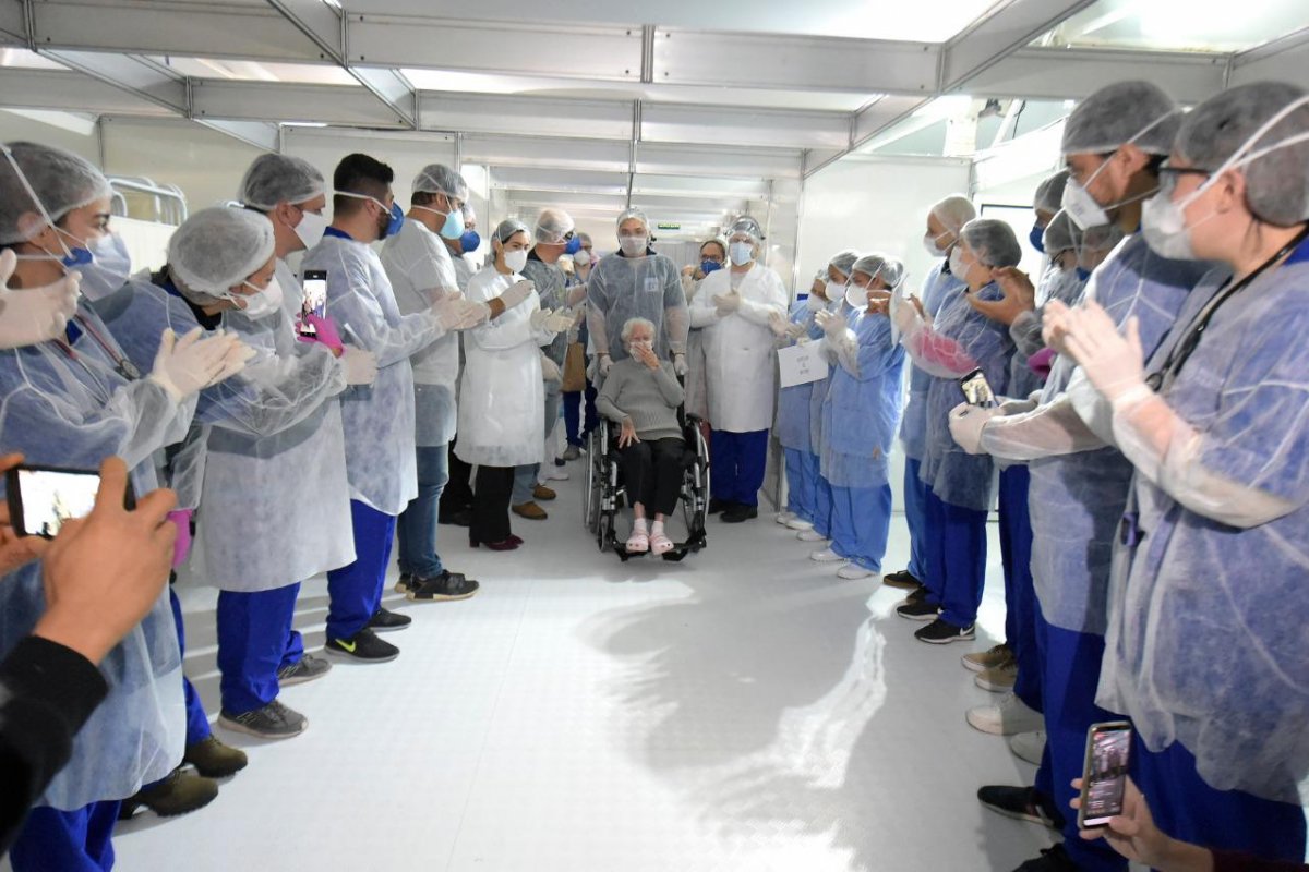 Mais de dez milhões de pessoas já foram curadas da covid-19 no mundo