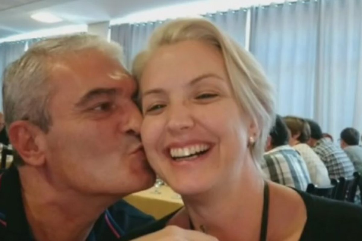 Tristeza: Vítima da Covid-19, marido de Alessandra Scatena morre aos 56 anos