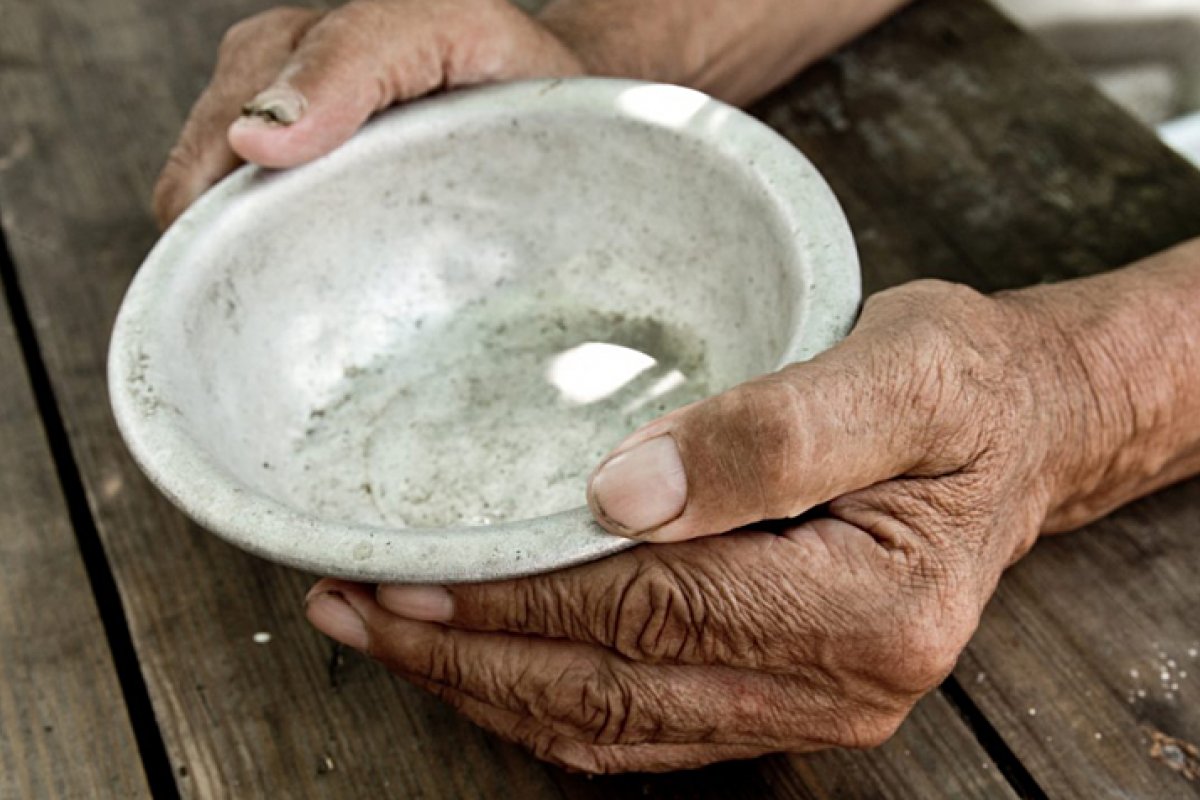 Covid-19: até 12 mil pessoas poderão morrer de fome por dia até o final de 2020, revela levantamento