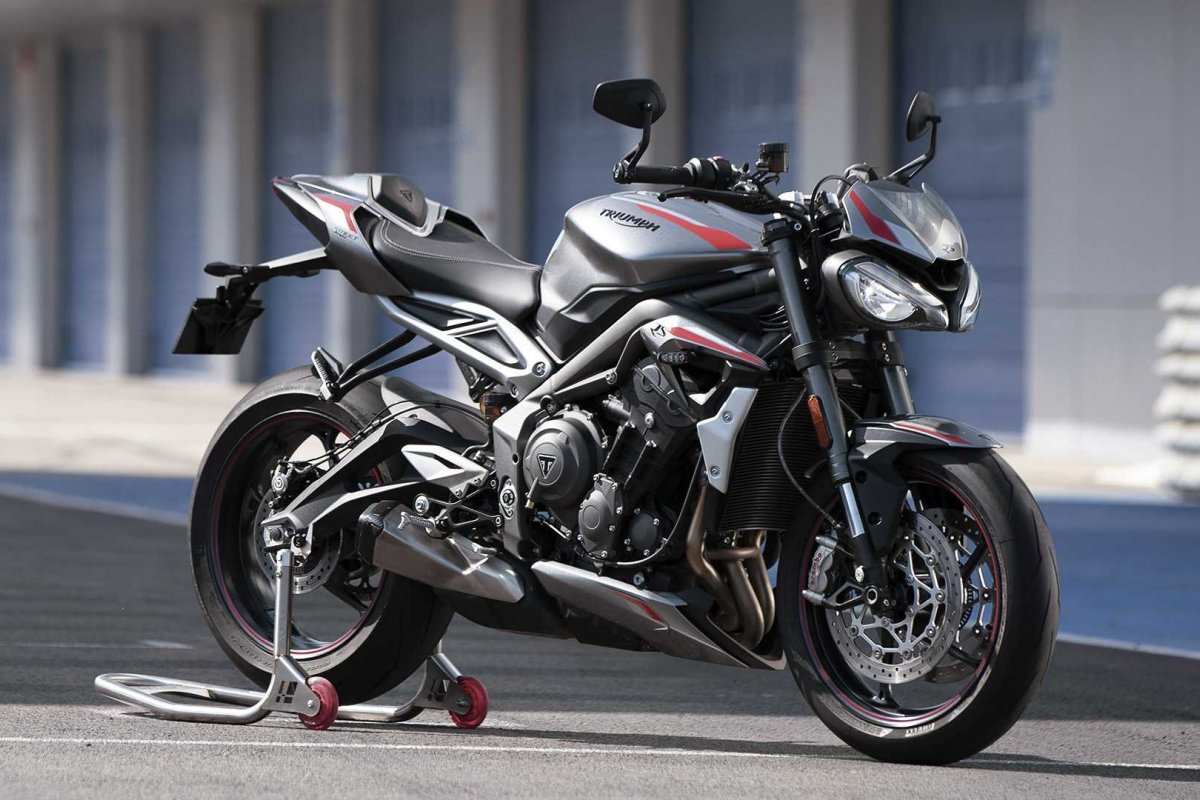 Triumph ganha versão RS de 123cv com motor da Moto GP