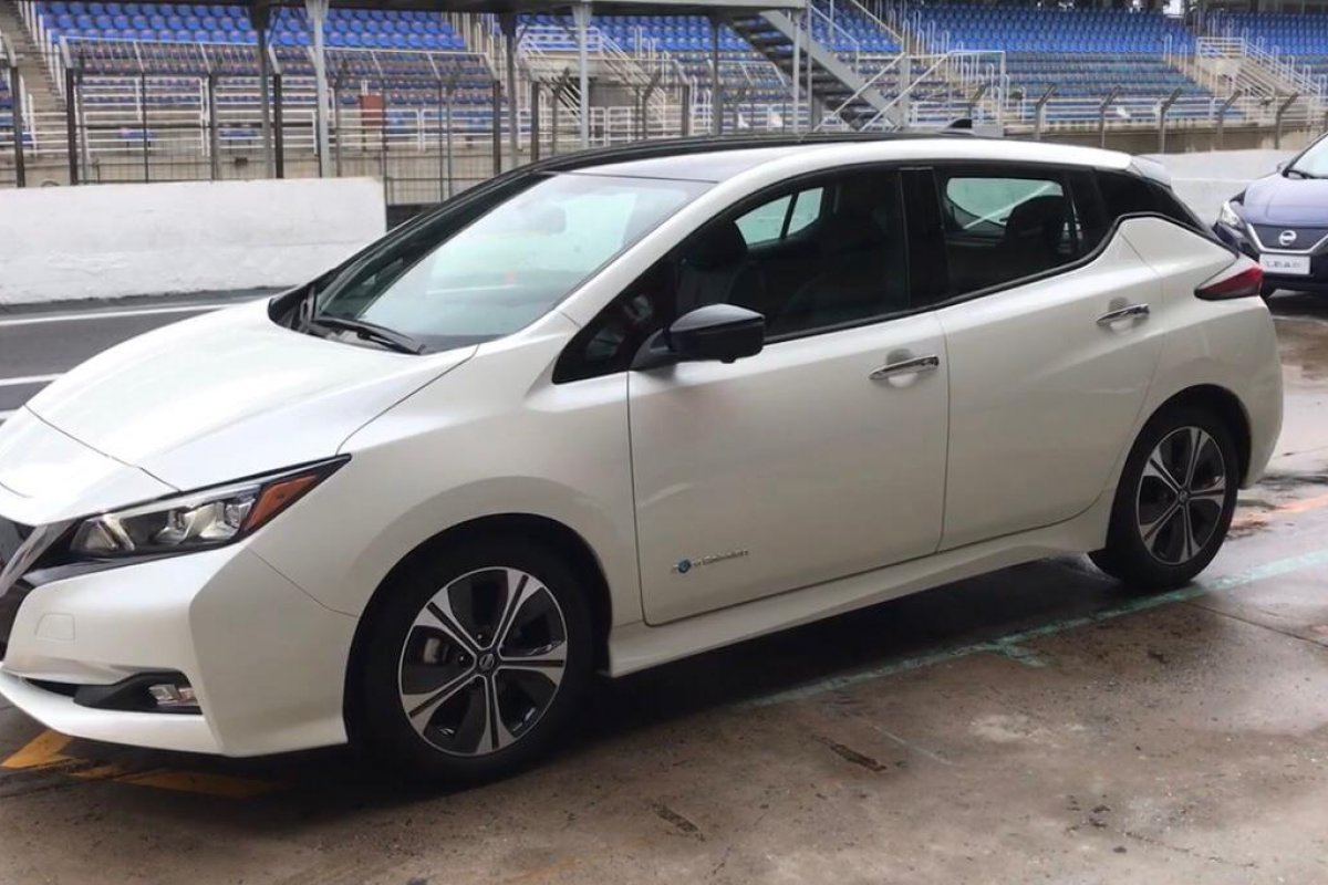 Nissan lança elétrico Leaf no Brasil