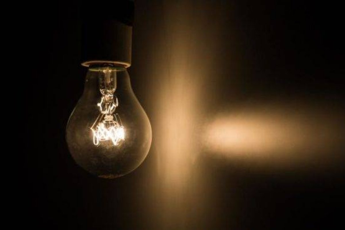 Energia elétrica pode voltar a ser cortada a partir desta segunda-feira (3)