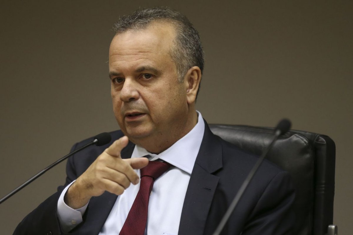 Previdência: concessões reduzem economia da reforma para R$ 933,5 bi