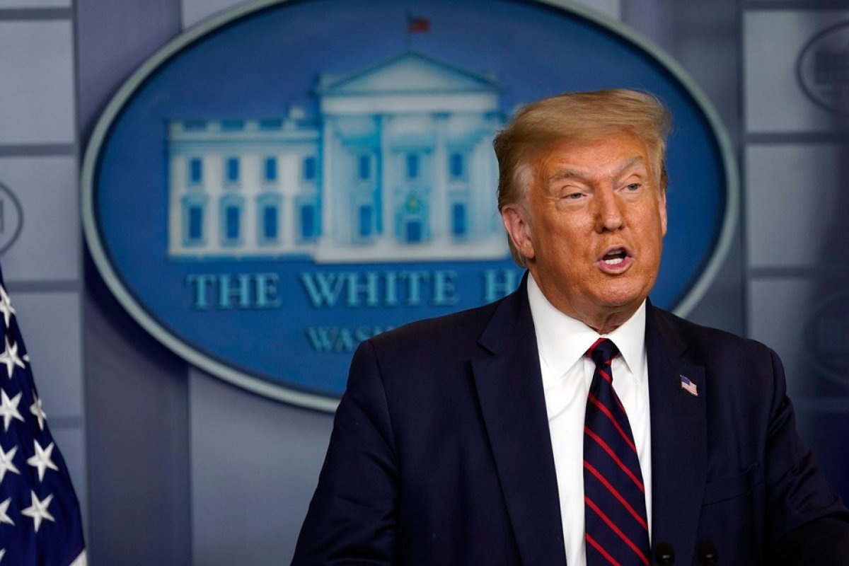 Facebook remove publicação de Trump pela primeira vez