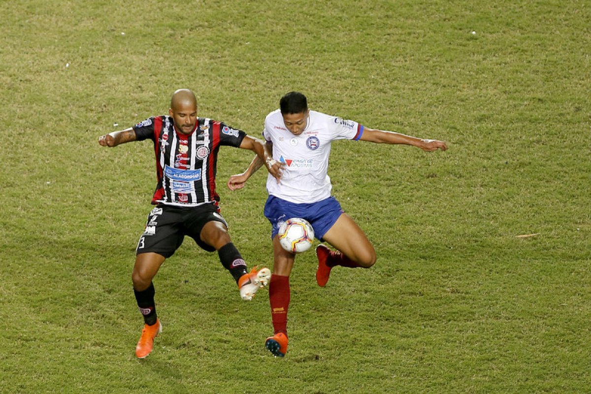 Bahia empata sem gols com Atlético de Alagoinhas na partida de ida da final do Baiano